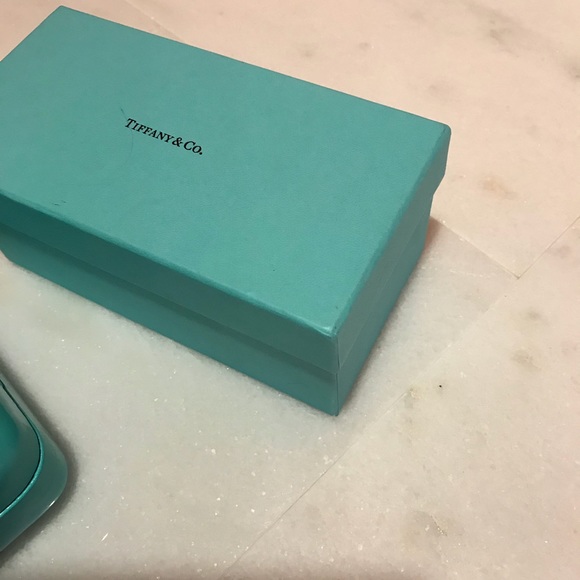 New Authentic TIFFANY SUNGLASSES - Picture 7 of 7